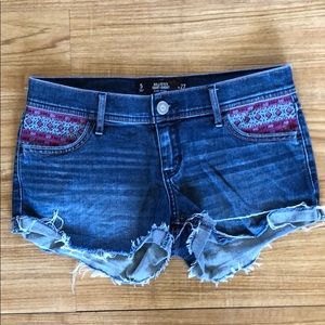 Hollister Size 5